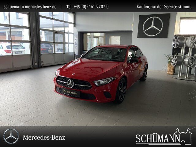 Mercedes-Benz A 200 Progressive Night LED Auto. Premium Kamera