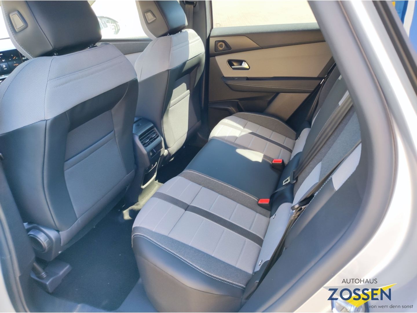Opel Grandland (X) - Bild 9