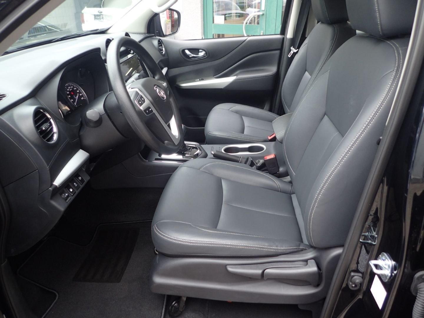 Fahrzeugabbildung DFSK Rich 6 4x4 Diesel Pick Up 3T-Zuglast 360°Cam App