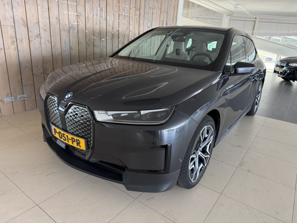 BMW iX xDrive40 Executive
