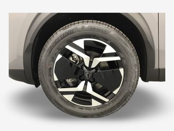 Peugeot 2008 - 6