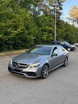 Mercedes-Benz W212 E 63 AMG S 4MATIC AMG S Carbon packet  - graue Mercedes-Benz E 63 AMG