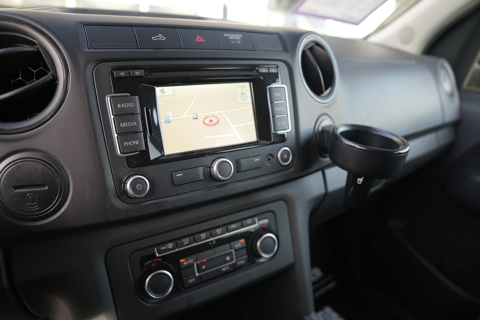 Fahrzeugabbildung Volkswagen Amarok DoubleCab/NAVI/KAMERA/AUTOM/LEDER