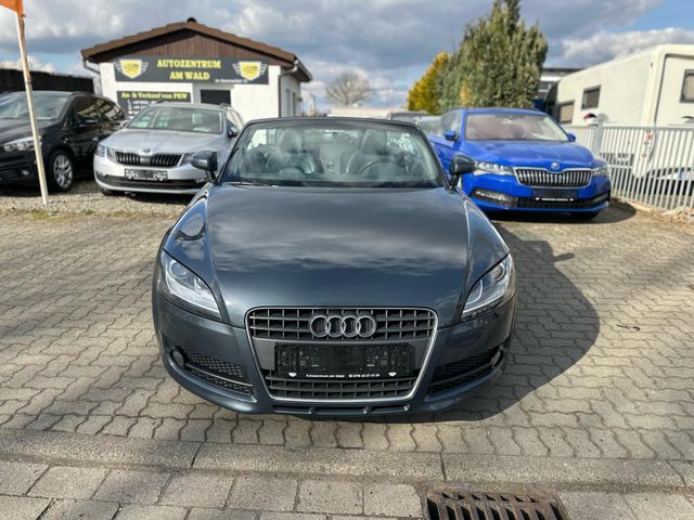 Audi TT Cabrio/2.0 TFSI Roadster.S Line PLUS