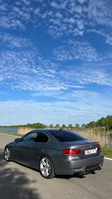 BMW 335d Coupé - - BMW 335 mit Diesel-Antrieb: Sportwagen, Automatik