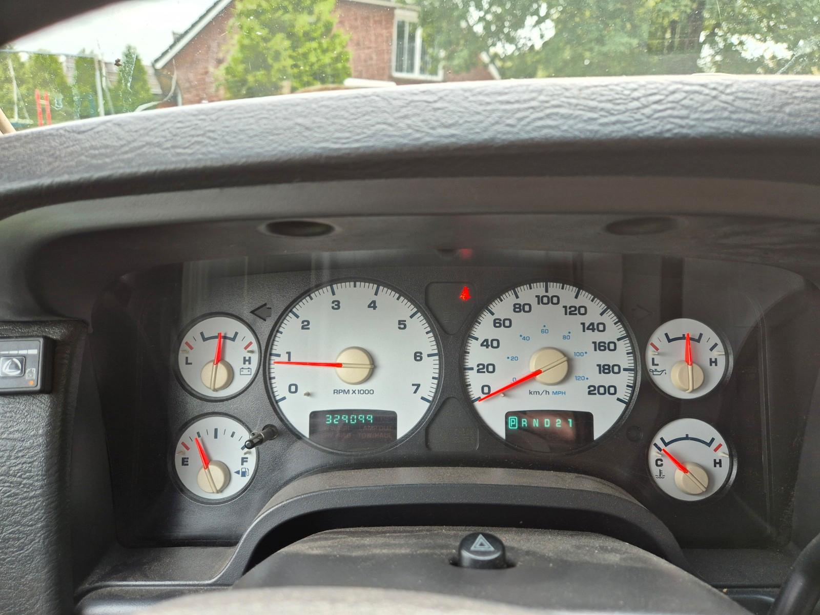 Dodge Ram 2004 — photo 6