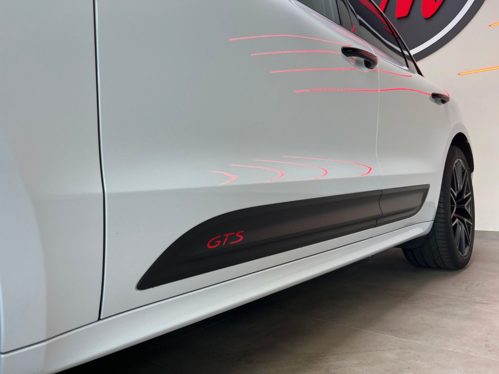 Fahrzeugabbildung Porsche Macan GTS*Chrono*Pano*360°*Luft*AHK*LED*Leder*