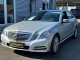 Mercedes-Benz E 200 AUTOMATIK+BI/XENON+EINPARKHILFE