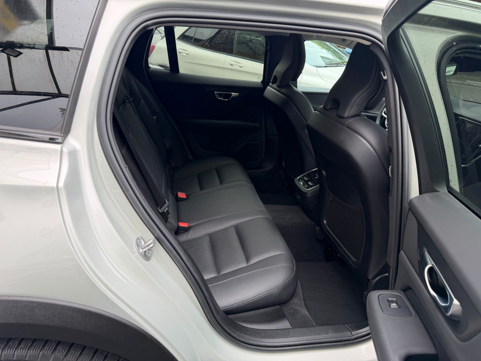 Volvo V60 Cross Country Pro AWD AHK/SCHIEBEDACH/360° foto 25