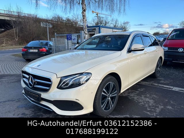 Mercedes-Benz E 220 8fach bereift MB-Scheckheft