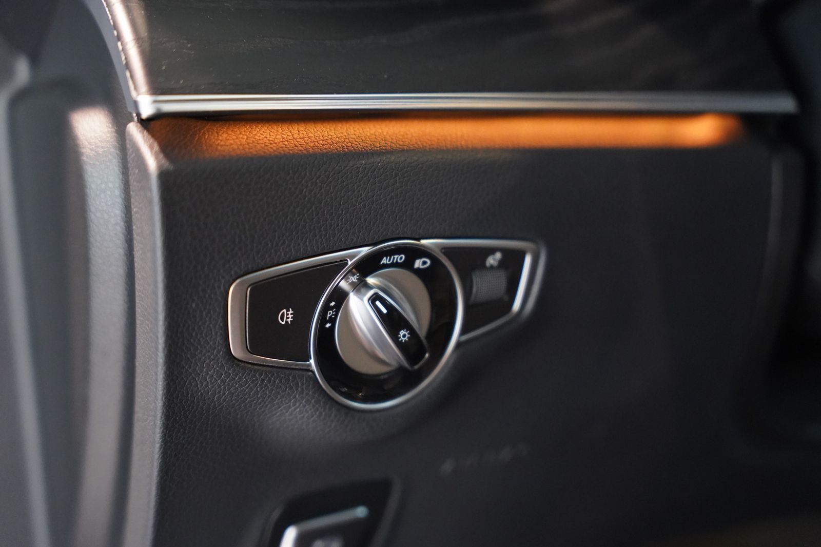 Mercedes Benz E 200