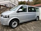 Volkswagen T5 Caravelle langer Radstand  - Volkswagen T5: Langer Radstand