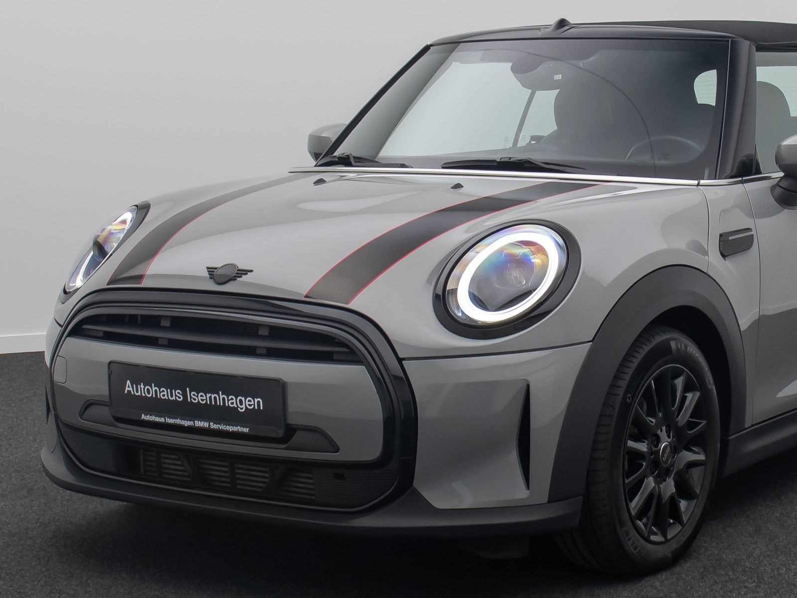 Fahrzeugabbildung MINI One Cabrio Classic Trim Komfort DAB Leder Sport