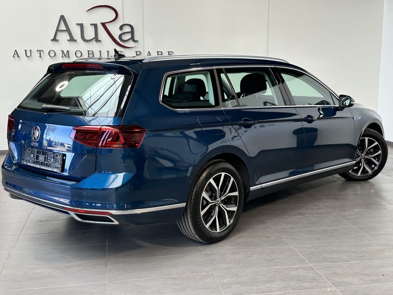 Fahrzeugabbildung Volkswagen Passat Variant GTE NAV+LED+KAM+AHK+VCOCKPIT+17ZO