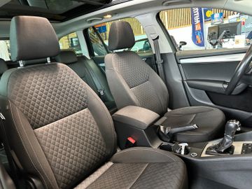 Skoda Octavia *PANO*SitzStandLenkradHZ*ACC*AHK*NAVI*