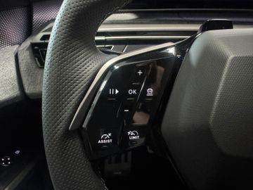 Peugeot 5008 Hybrid 145 GT Exclusive AHK7-Sitze360 Kam