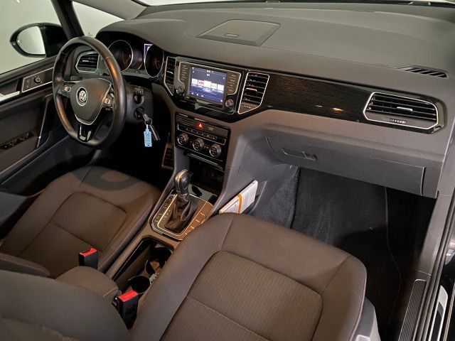 Golf Sportsvan Sound 2.0 TDI DSG AHK+NAVI+KAMERA