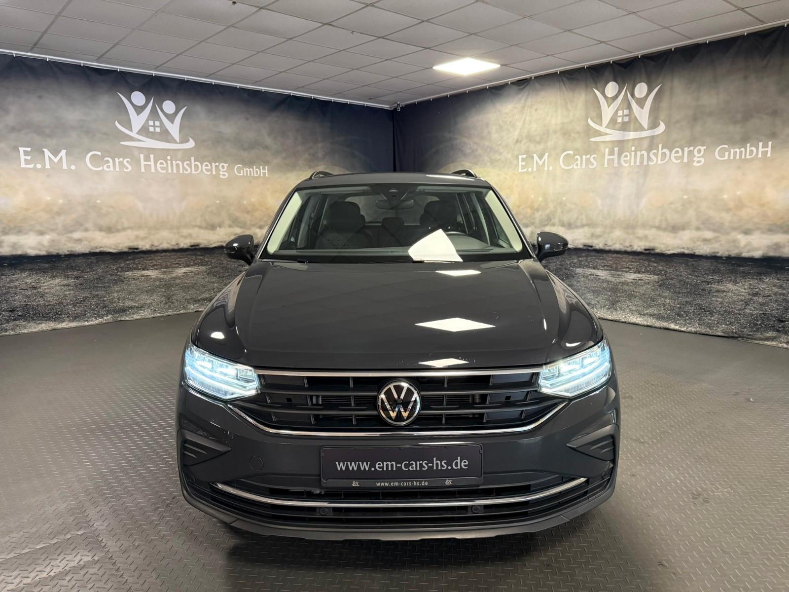 Volkswagen Tiguan Life 2.0 TDI Kamera AHK Spurh.LED
