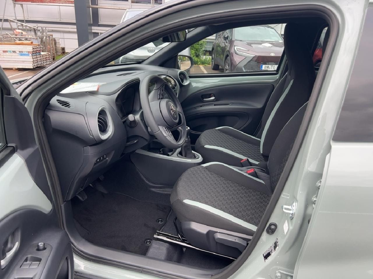 Fahrzeugabbildung Toyota AYGO X 1,0 Teamplayer *Komfort Paket *LED-Paket