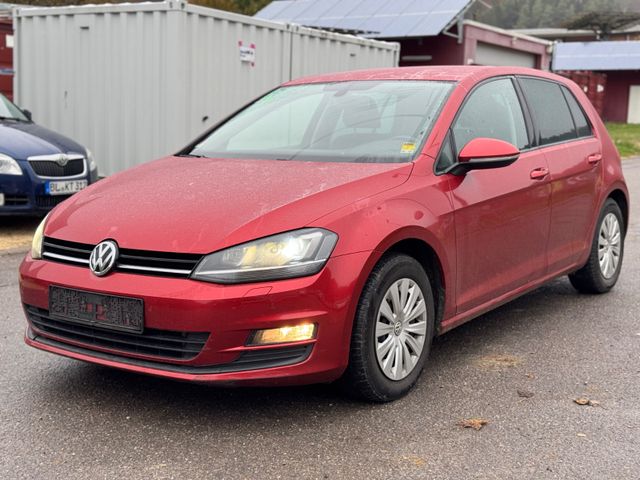 Volkswagen Golf VII Lim. 2.0 TDI Comfortl./XENON/EURO6/NAVI