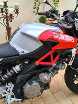 Aprilia Shiver - APRILIA NAKED BIKE