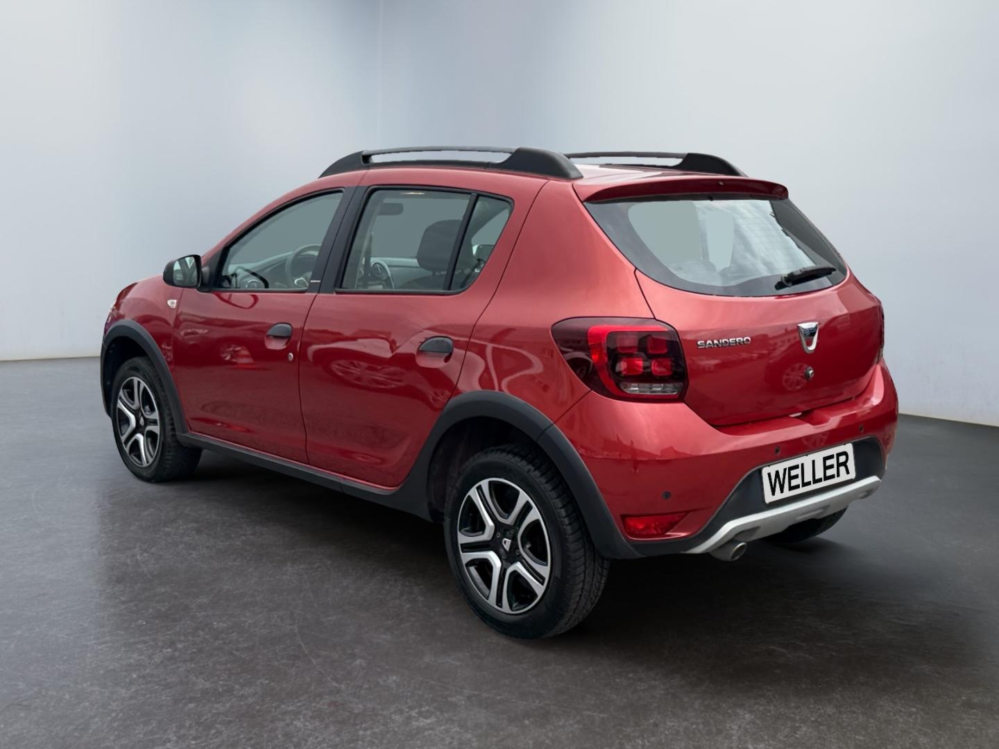 Dacia Sandero Stepway TCe 90 Celebration *AHK*Navi*CAM