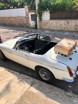 MGB 1964 PullHandle - scheckheftgepflegte MG MGB
