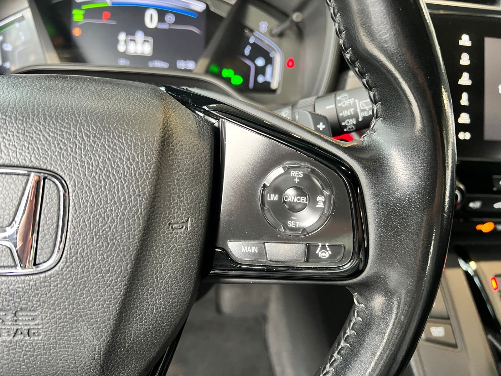 Fahrzeugabbildung Honda CR-V 2.0 i-MMD e:HEV 2WD Sport Line SHZ RFK NAVI