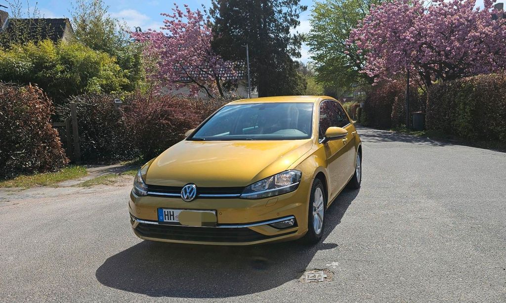 Image of Volkswagen Golf