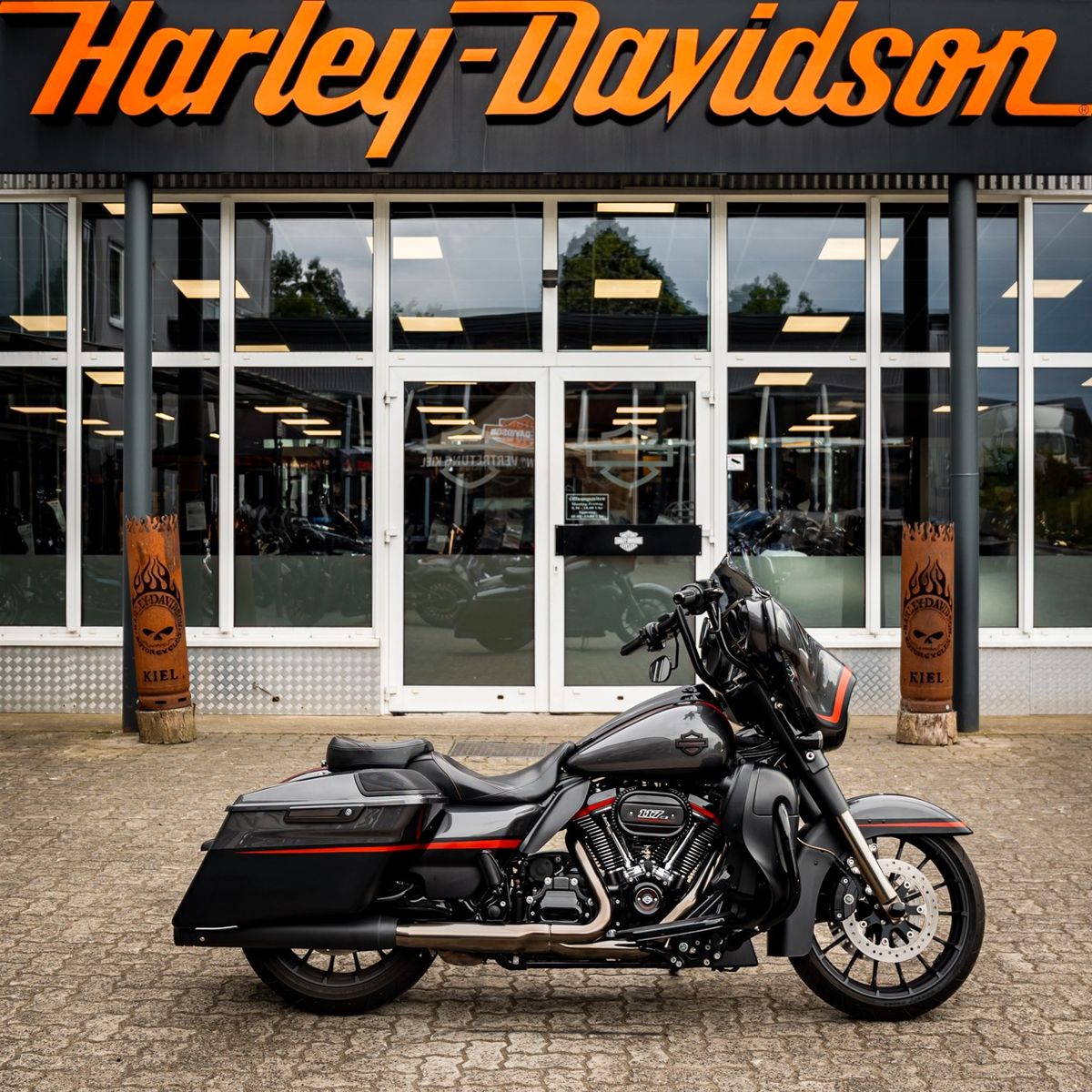 Fahrzeugabbildung Harley-Davidson CVO STREET GLIDE 117 FLHXSE - KESSTECH