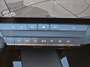 Bild 13 Opel Astra GS ST NAVI/SHZ+LHZ/PDC vo+hi+360Cam/LED