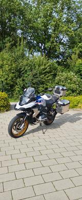 BMW R 1250 GS - HP Design + Orig. Alukoffer  - Offers