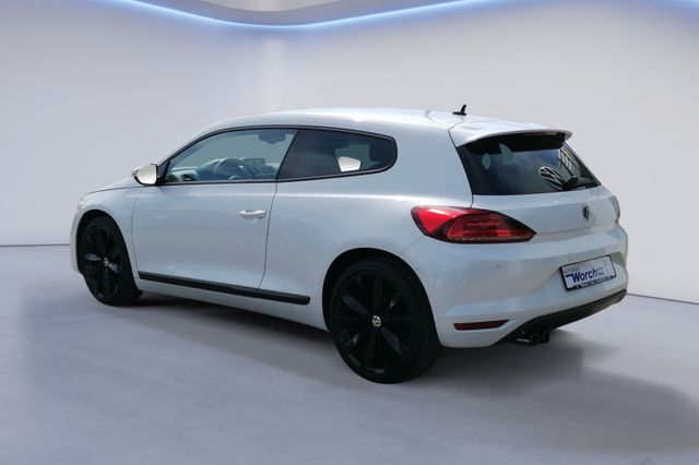 Scirocco 2.0 TSI Sport Xenon+DYNAUDIO+PARKLENK+
