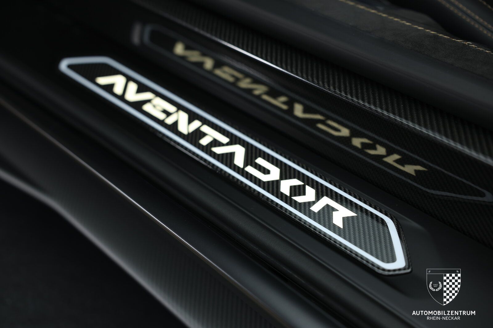 Lamborghini Aventador - Bild 31