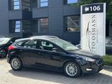 Ford Focus 1.0 EcoBoost Cool & Connect / Navigation - Ford Focus Gebrauchtwagen in Düsseldorf
