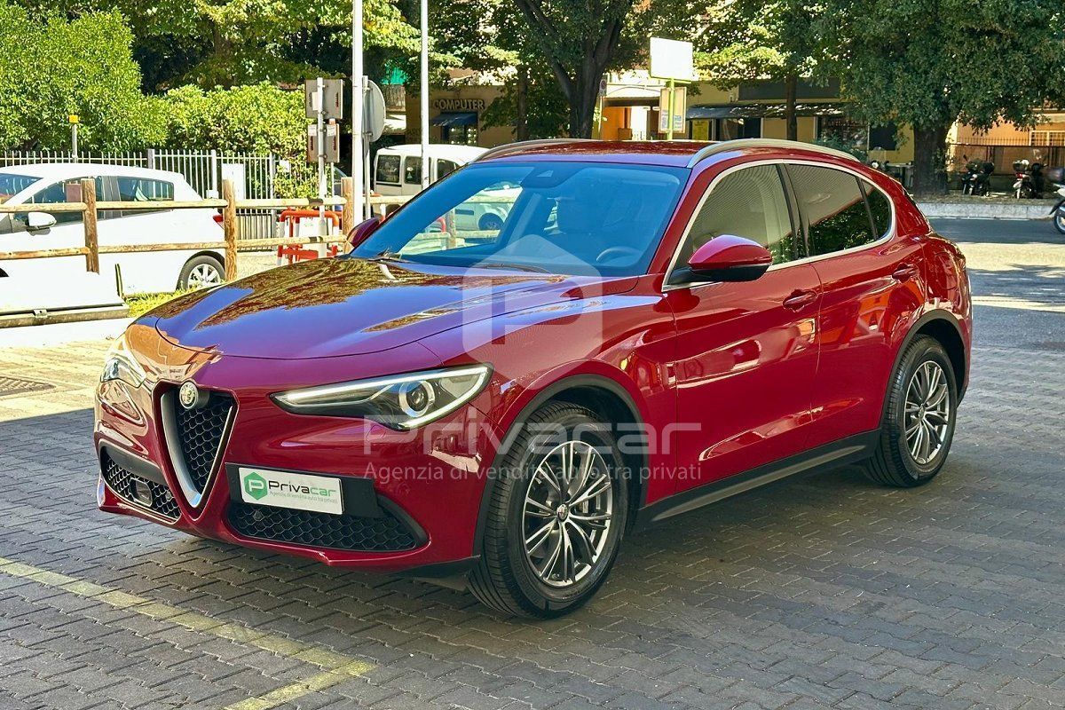 Alfa-Romeo Stelvio - 1
