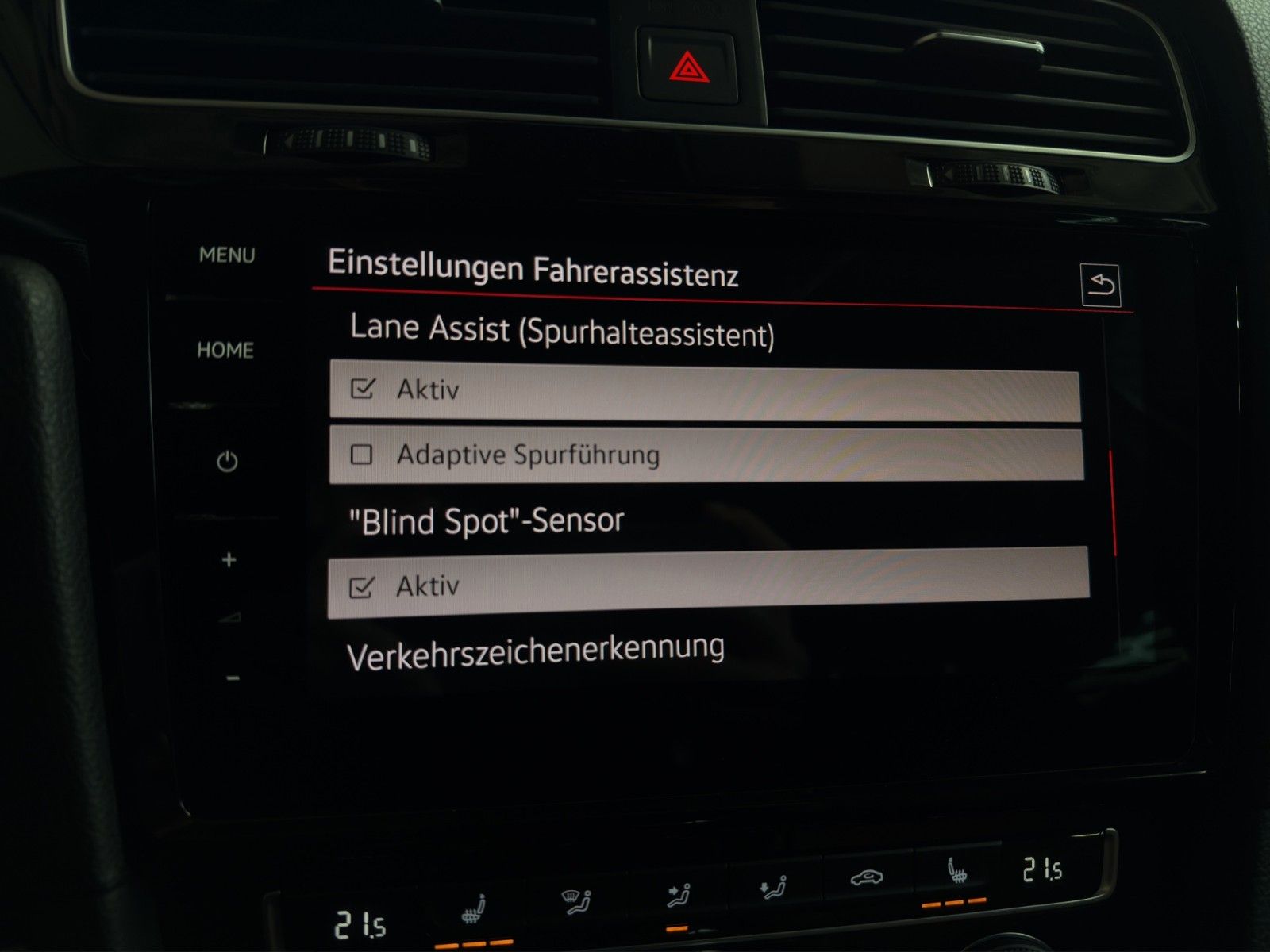 Fahrzeugabbildung Volkswagen Golf VII Lim. GTI TCR *Pano*Kamera*Carplay*ACC