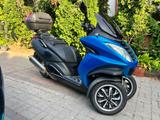 Peugeot Metropolis 400i Blue Edition mit gross inspect. - PEUGEOT METROPOLIS