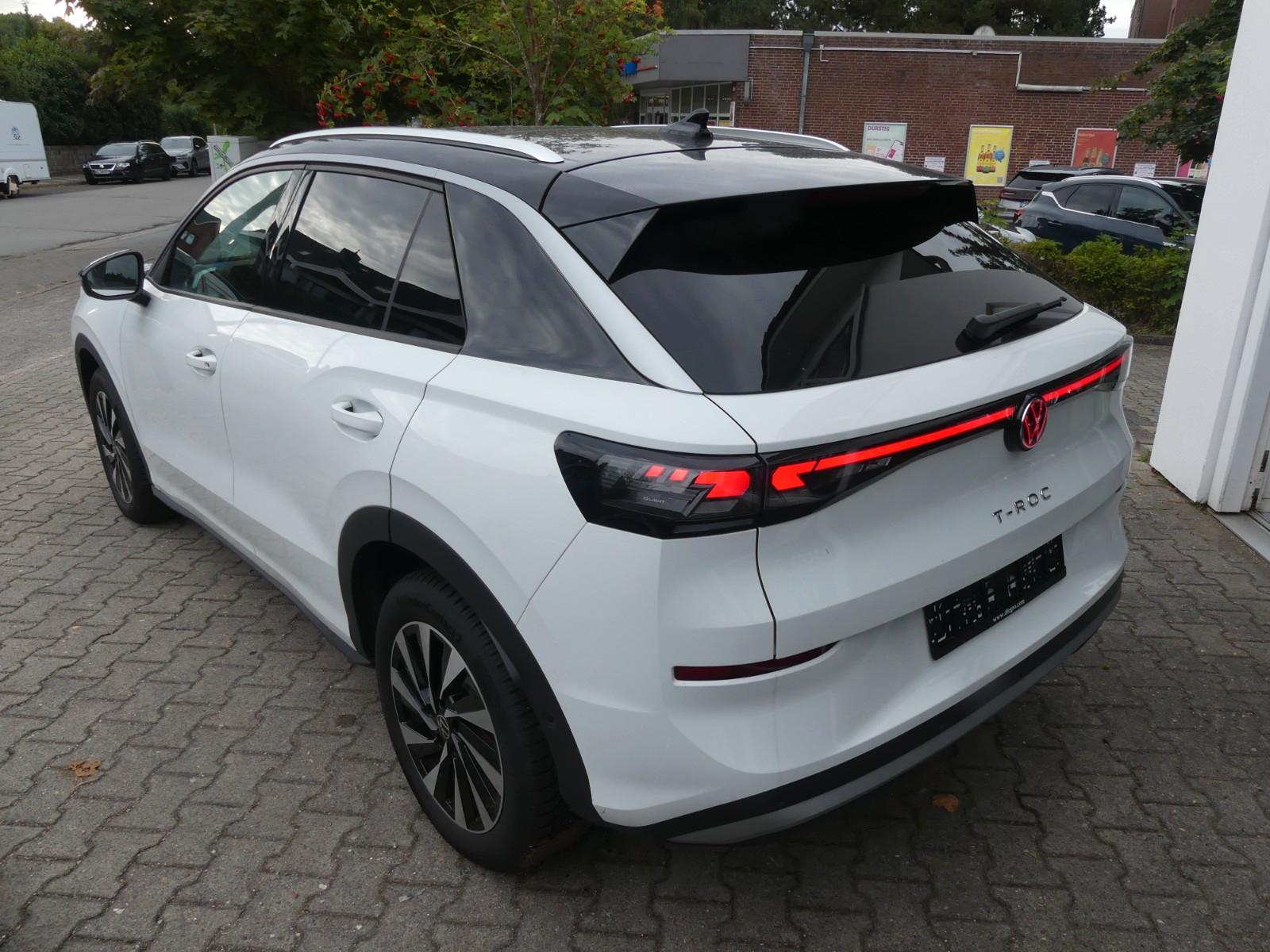 Volkswagen T-Roc 1.5 eTSI Style * Panoramadach * 1.Hand