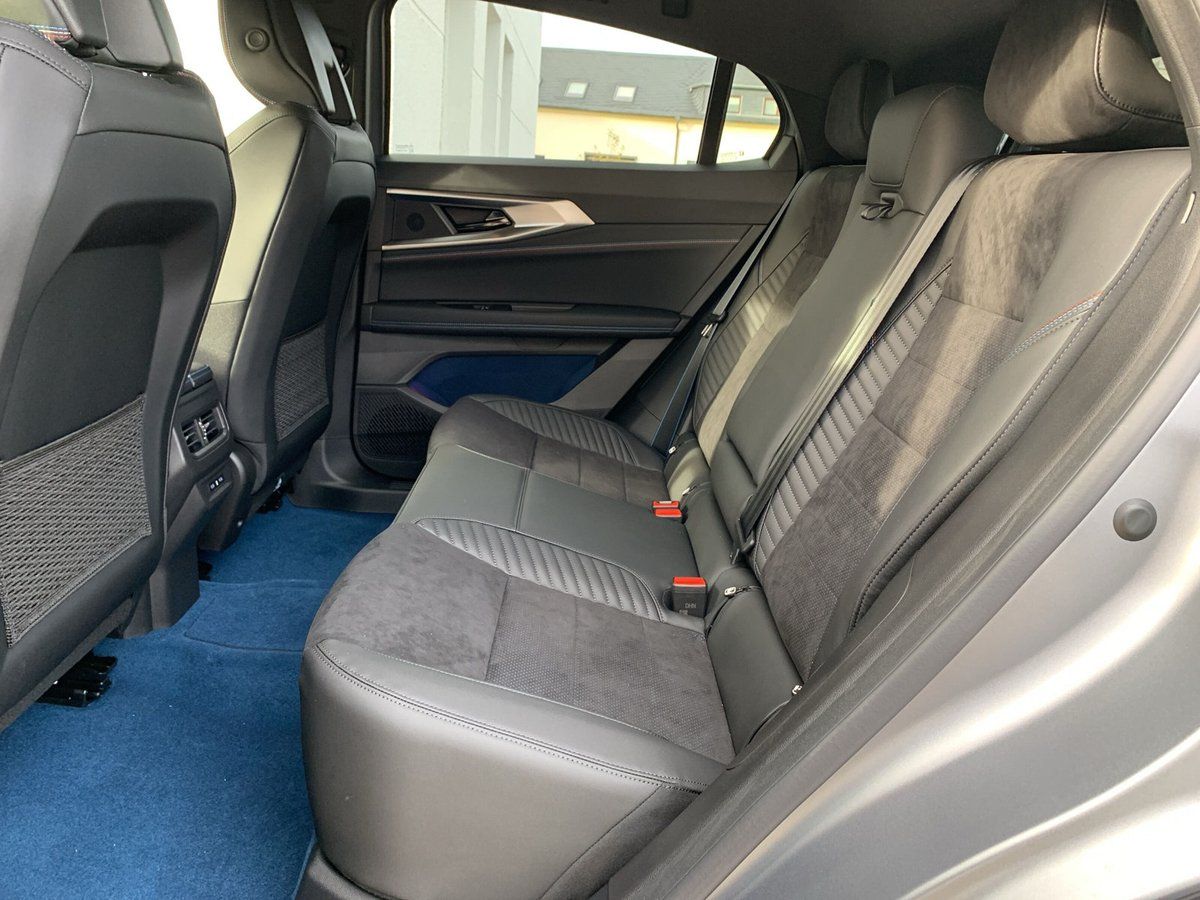 Renault Rafale - Bild 11