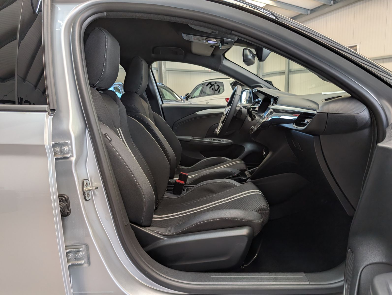 Fahrzeugabbildung Opel Corsa GS 1.2 Turbo LED Navi ACC Kamera Carplay