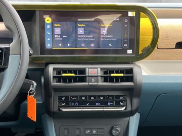 Fiat GRANDE PANDA SHZ+LHZ+Carplay+Kam+LM+LED