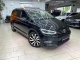 Volkswagen Touran 2.0 TDI Highline Massagesitz Pano RueFaKa - Volkswagen Touran in Frankfurt (Main)