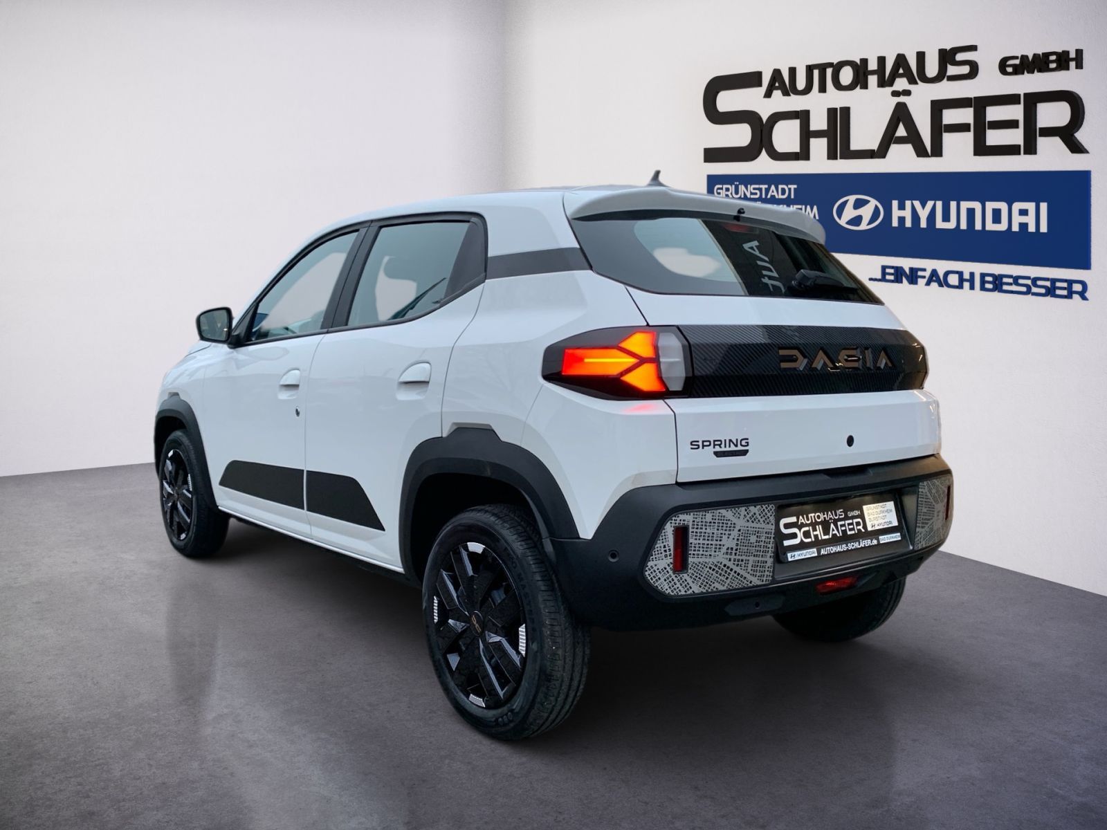 Fahrzeugabbildung Dacia Spring Electric 65 Extreme