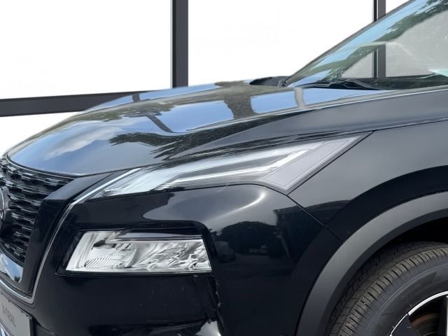 Fahrzeugabbildung Nissan X-TRAIL 1.5 VC-T e-4ORCE 213 PS 4x4 Tekna 5 Sitz