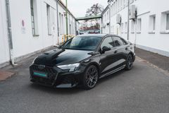 Fahrzeugabbildung Audi RS3 Limousine *1. HAND / SONOS / GARANTIE*