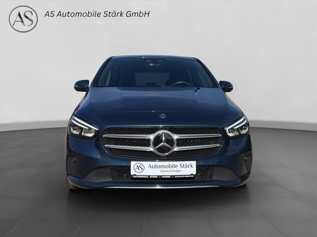 Fahrzeugabbildung Mercedes-Benz B 180 d Automatik+Style+LED+360°+Distronic+AHK