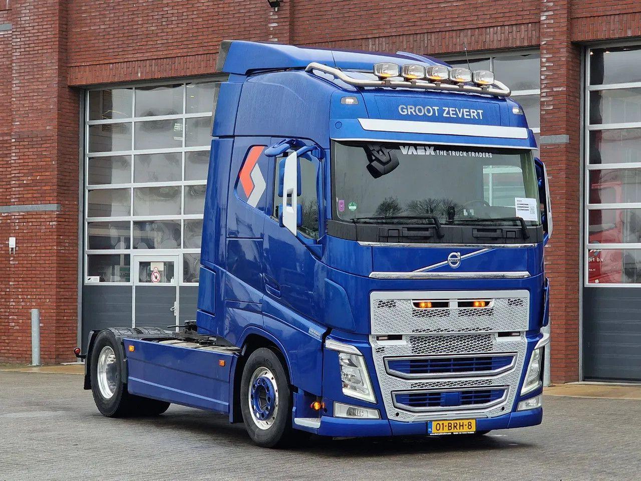 Volvo FH 13.500 Globetrotter 4x2 - I parkcool - Full a