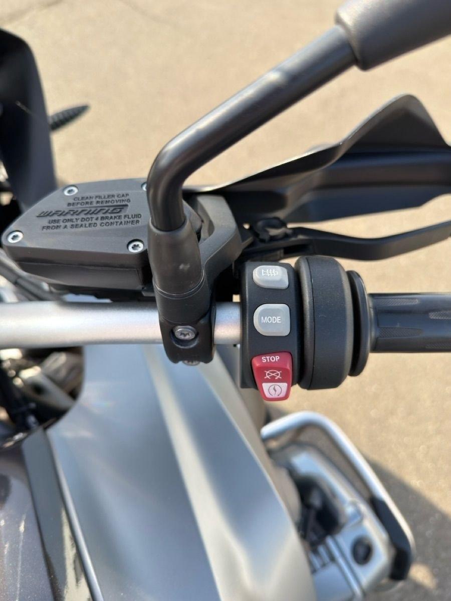 BMW R 1200 GS 3 Pakete/ESA/Heizgriffe/Verkauf im KA