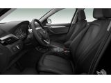 BMW X1 xDrive20i Advantage Steptronic Aut. Klimaaut. - BMW X1: Schwarz